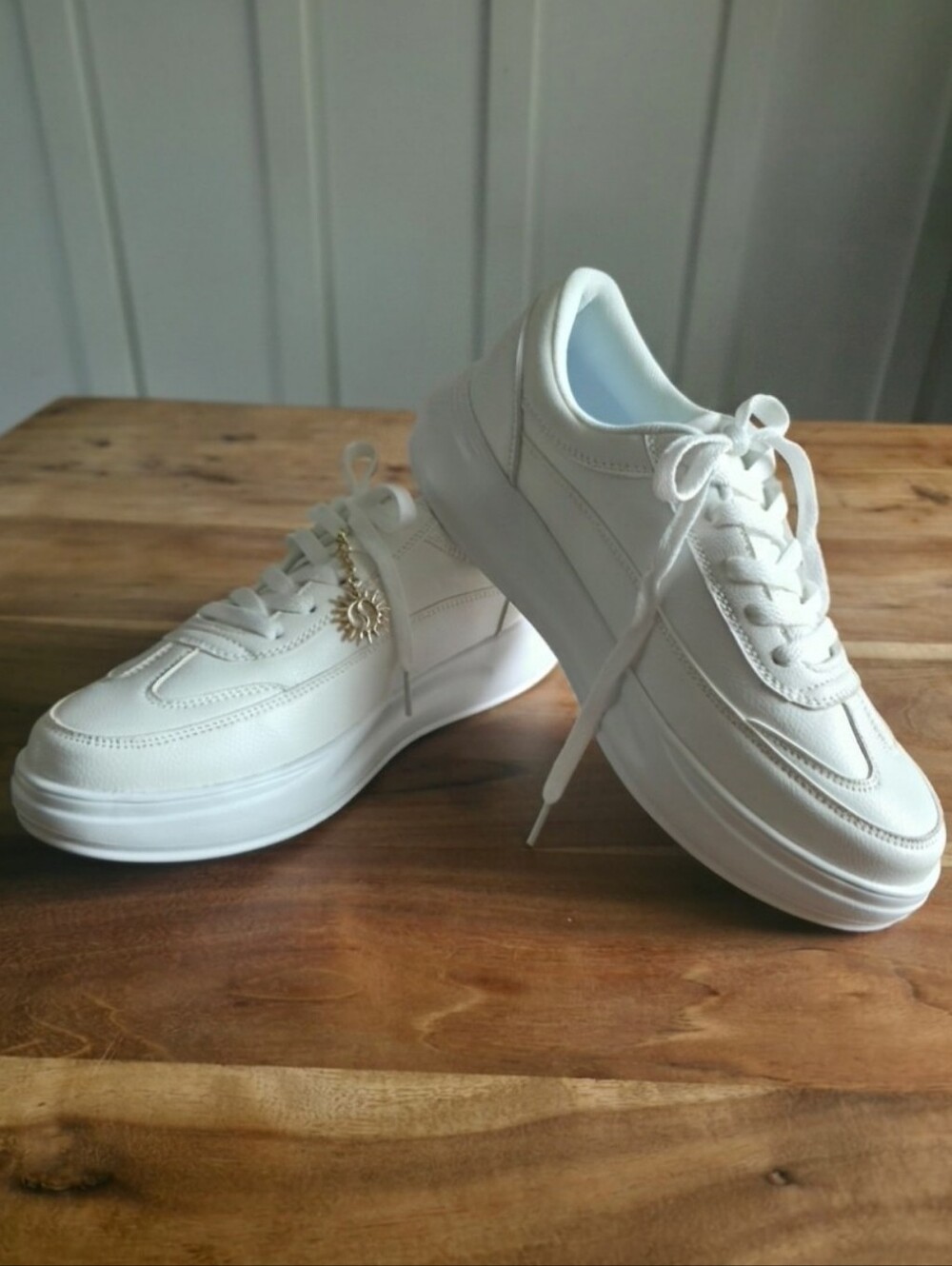 NWT White Platform Sneakers with Trendy Sun Charm - Size 42